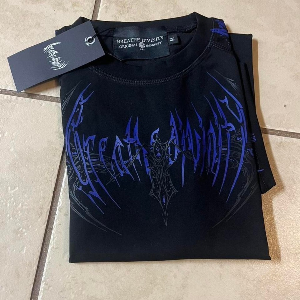 Black and blue Breathe Divinity t-shirt